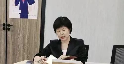 段和段动态 | 上海段和段(深圳)律师事务所开展“模拟法庭”活动 段和段动态 | 上海段和段(深圳)律师事务所开展“模拟法庭”活动