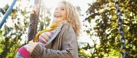 冬天，孕妇晒太阳，可以在屋里隔着玻璃晒吗？