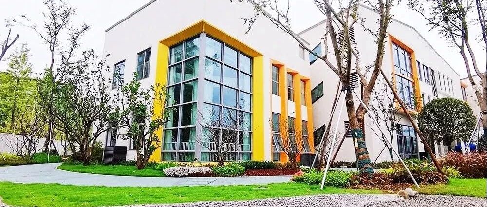 9所，3330个学位