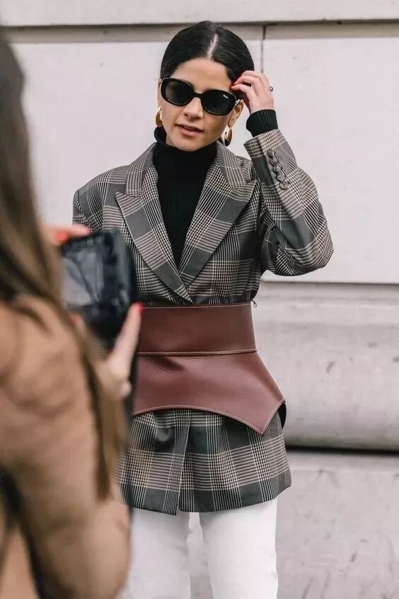 今年秋冬穿上小高領，比買對大衣更重要！ 時尚 第46張