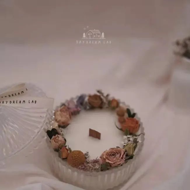 柏爾雅地板是幾線(xiàn)品牌_柏逸木地板_千柏地板