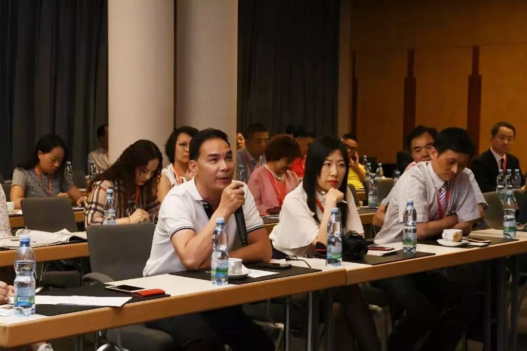 欧洲华文传媒协会第十三届年会在布拉格举行