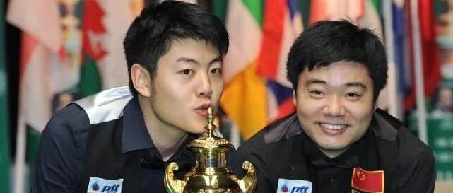 台球|中国名将9-6击败世界第一特鲁姆普夺冠，狂轰131-0，5-0霸气横扫