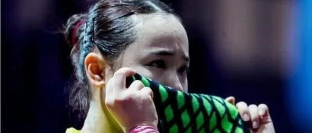 国球|4-0横扫日本张本智和，4-2完胜伊藤美诚，中国队包揽5冠