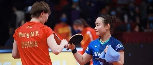 国球|CCTV5直播总决赛，王曼昱4-0横扫伊藤美诚，1-4无缘生涯最重要冠军