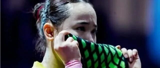 国球|孙颖莎王者夺冠，4-0打哭日本伊藤美诚爆发，2连亚后世界杯称雄