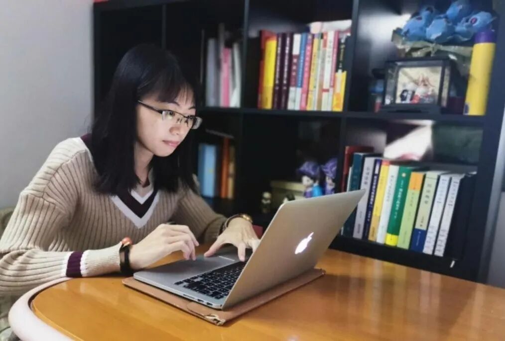 在家辦公久了，才知道地暖的重要性-云南專業(yè)地暖空調(diào)新風(fēng)凈水