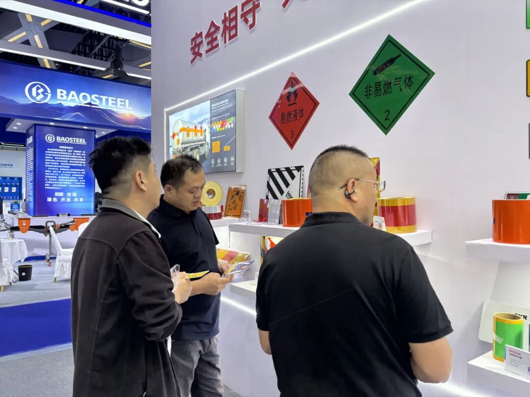 道明光学在梁山车辆展 (8)