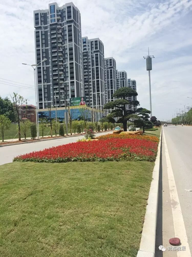 此外,还完成新建南河公园,紫晶路,梨树园,陶阳中路和老气象局等五个街