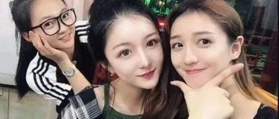 同学聚会，土豪趁着去厕所悄悄买单，结束前老板来说买一下单