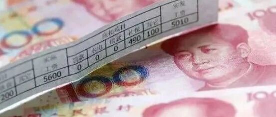 别人问你工资时，低情商的人闭口不谈，高情商的人这样回答