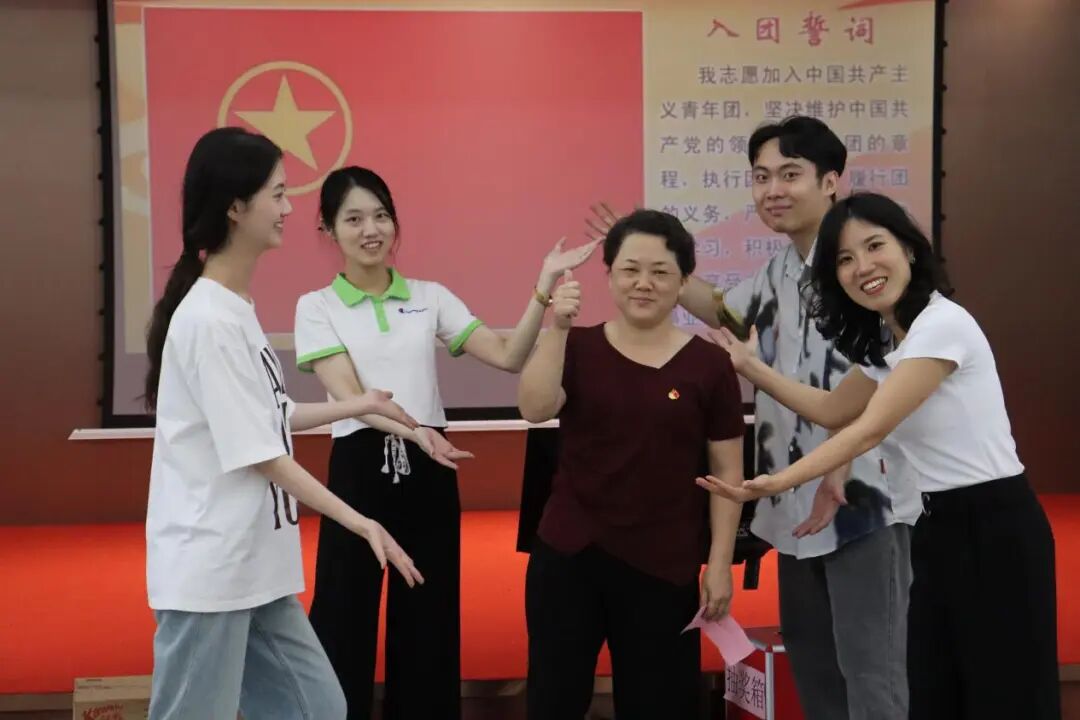 桂岭镇开展"青春之我 创造活力桂岭"主题团日活动