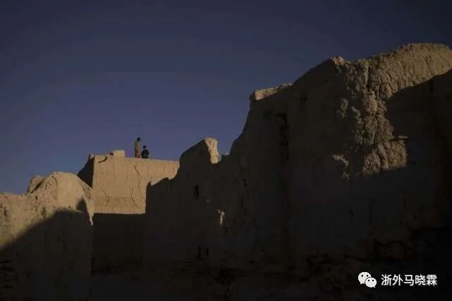 塔利班须与恐怖主义一刀两断