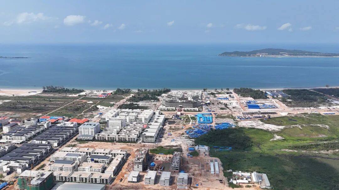深耕城市运营，滨海城市发展集团2026年上半年七星海道路工程持续推进