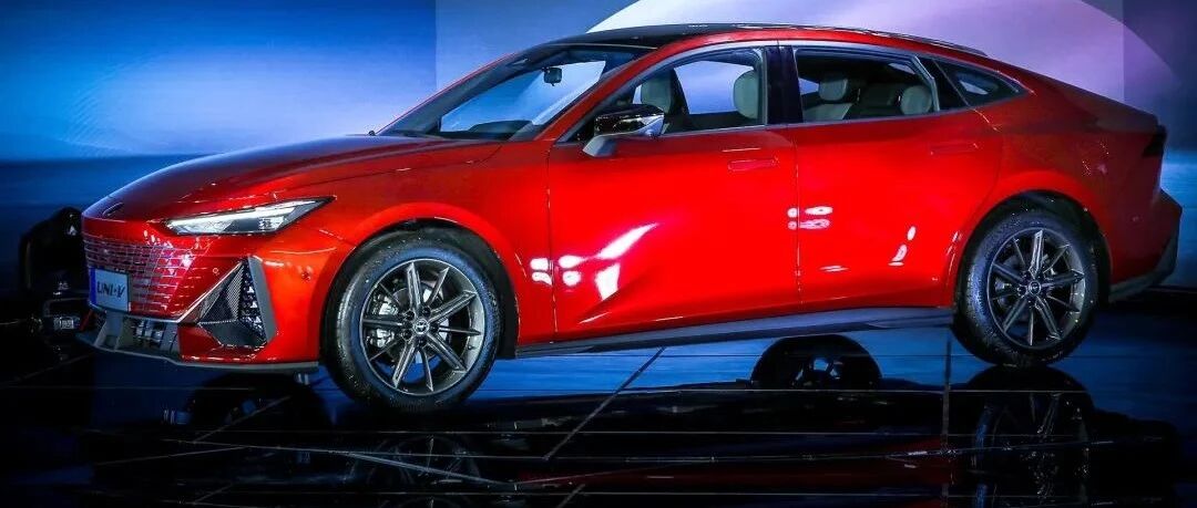 买了这台UNI-V，再也没人说你是鬼火少年