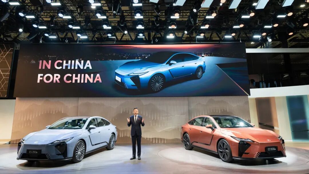 焕新登场，定义新豪华LEXUS雷克萨斯全新一代ES 于上海车展全球首发-爱卡汽车爱咖号