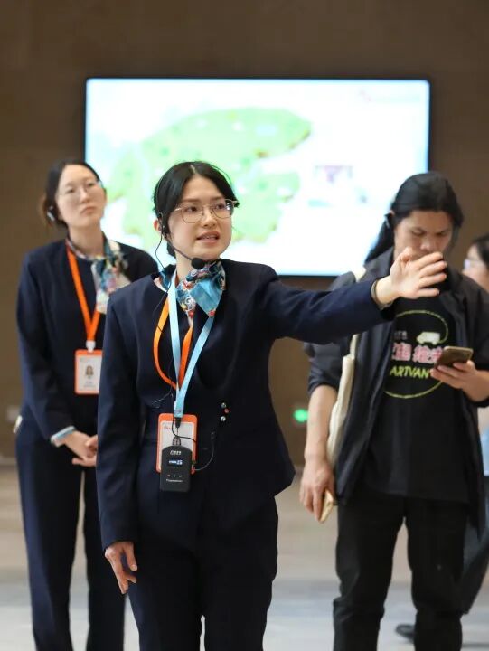 6db651638739be9dcf2919a4963b0a83