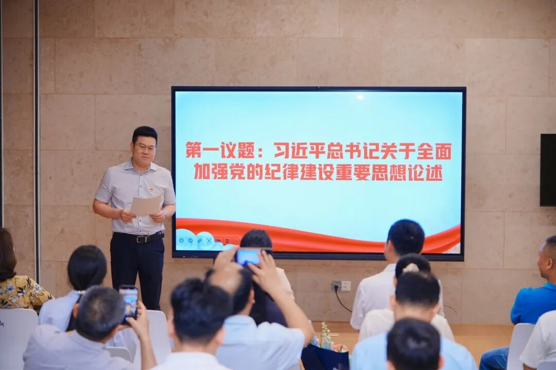 698b12791ead5d821f0a1b0478137755