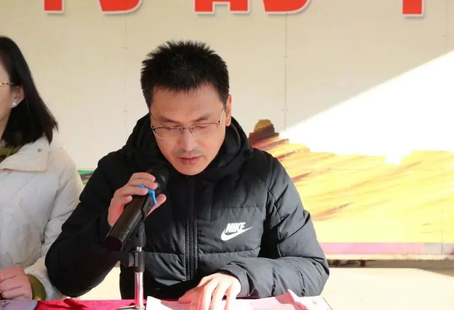 第一初级中学初二表彰大会暨生地会考百日誓师大会