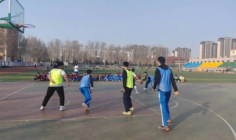 第一初级中学:迎篮而上,悦动青春——长清区第一初级中学初二篮球3v3