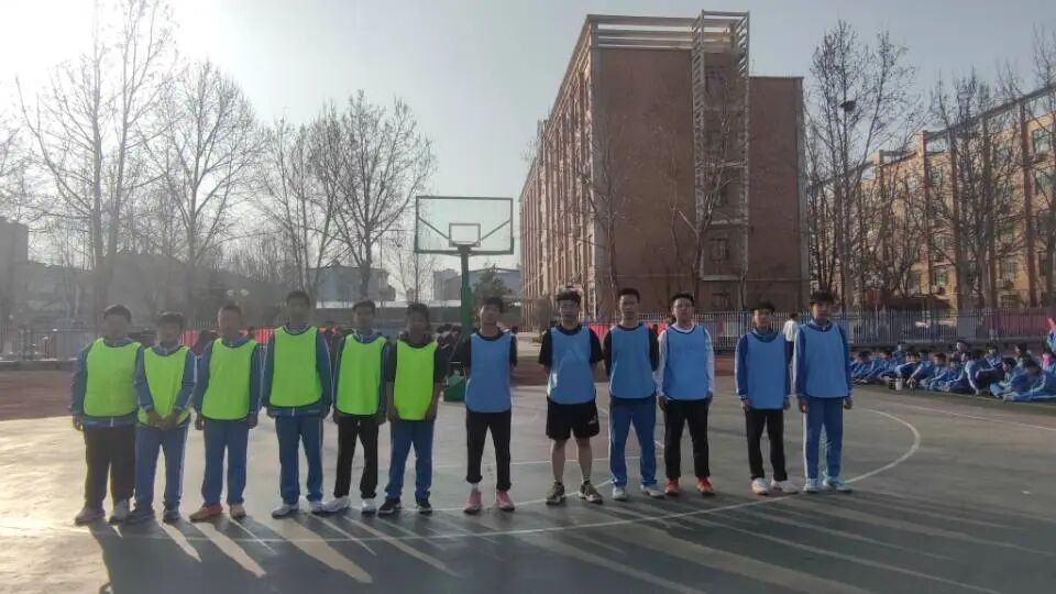 第一初级中学:迎篮而上,悦动青春——长清区第一初级中学初二篮球3v3