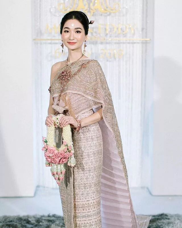 泰式花艺是个谜，庄严又神秘