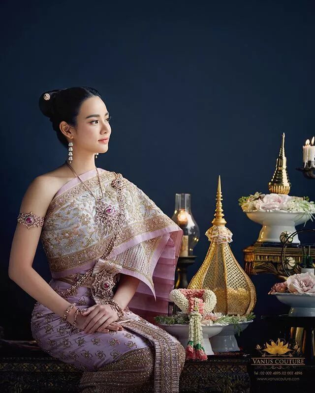 泰式花艺是个谜，庄严又神秘