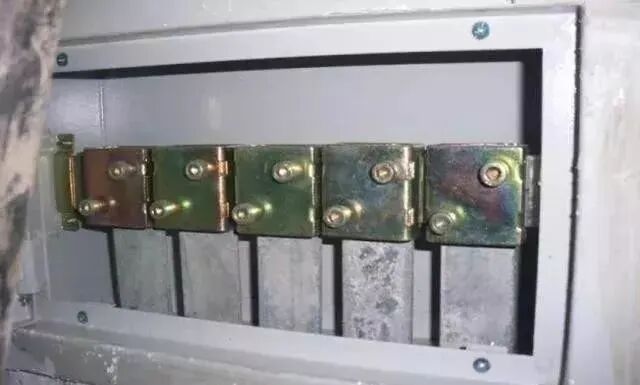 电气防雷接地工程工艺做法图集！的图28