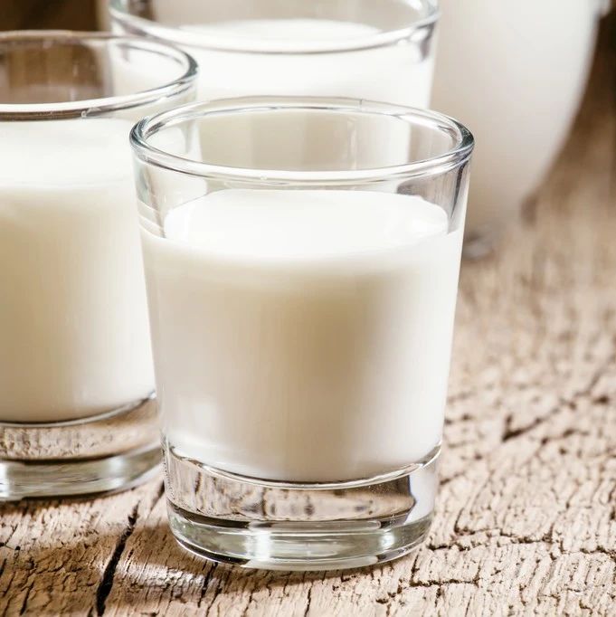 【1024·注意】知名品牌纯牛奶检出低毒类添加剂