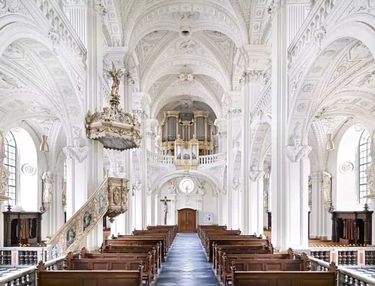 来设计共和 | 听胡如珊&郭锡恩公开课......