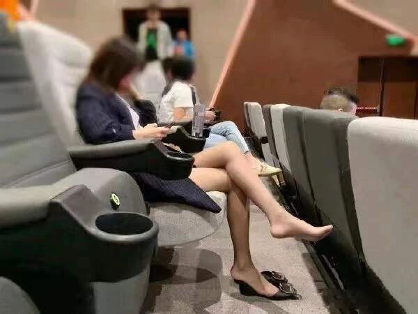 怎么能这么不文明呢？