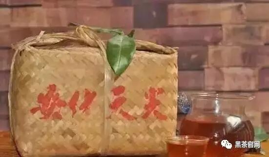 世上本无病，只是瘀和堵，安化黑茶，简单排毒效果强！