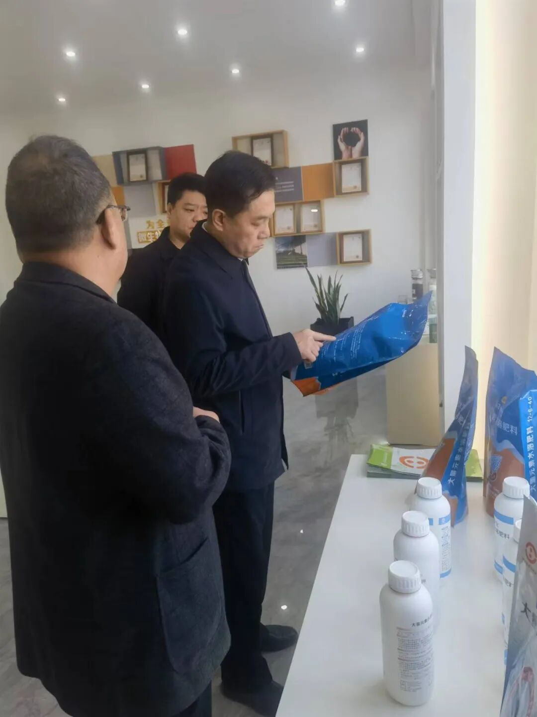 市商务局党组书记,局长王俊国到临城县现场办公 - 邢台市政府信息公开