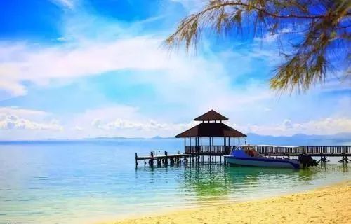 音乐诗篇《海滨音诗》，盛中国演奏