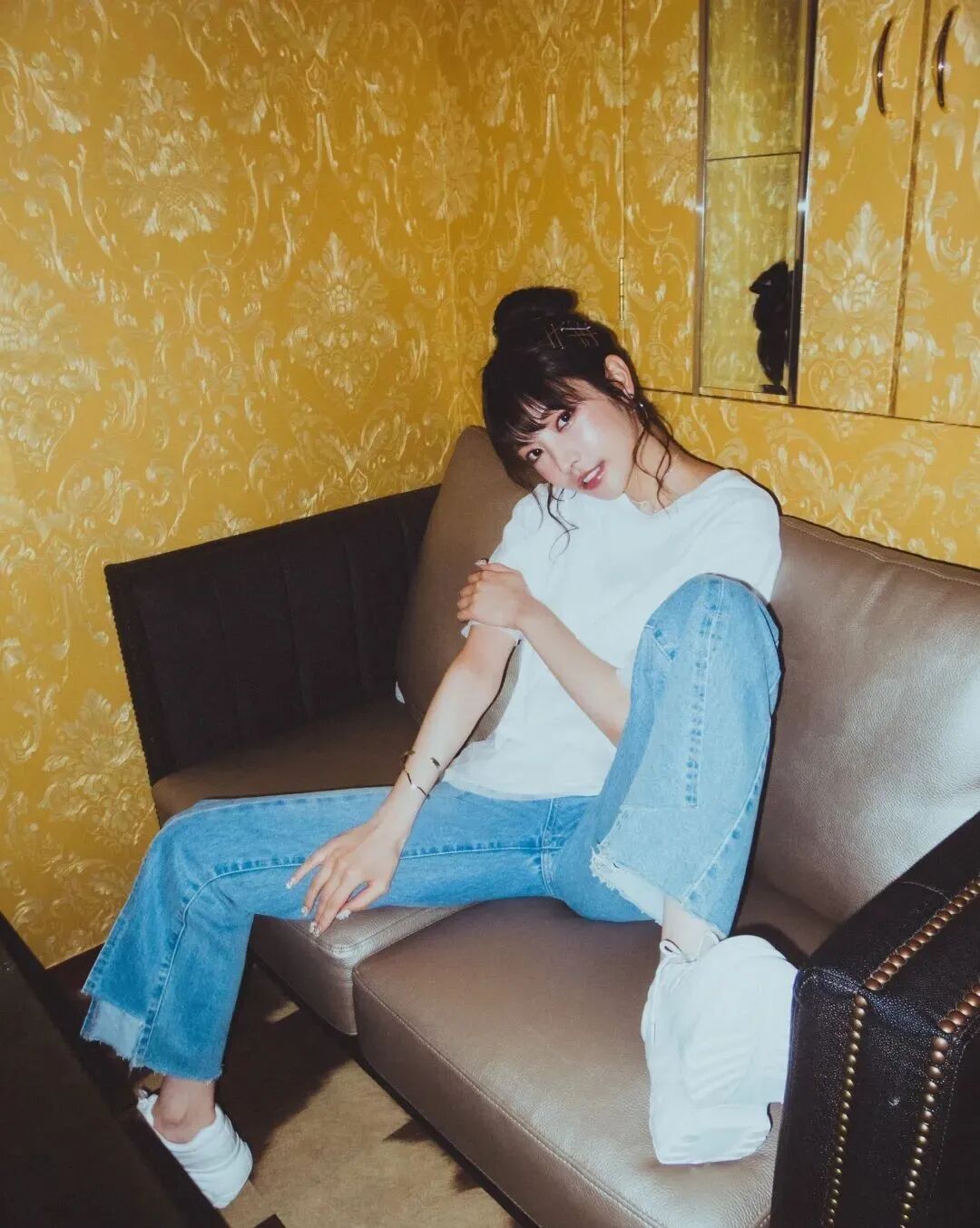 为什么这么多漂亮的妹子会选择拍AV？