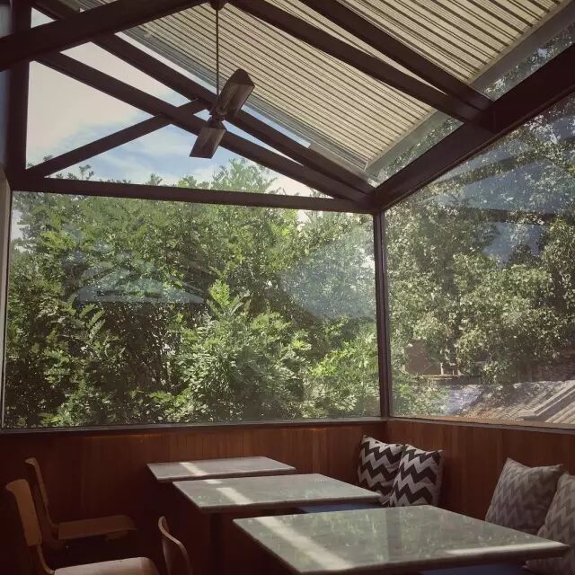 北京玻璃屋顶咖啡馆没有人拥抱就去拥抱阳光