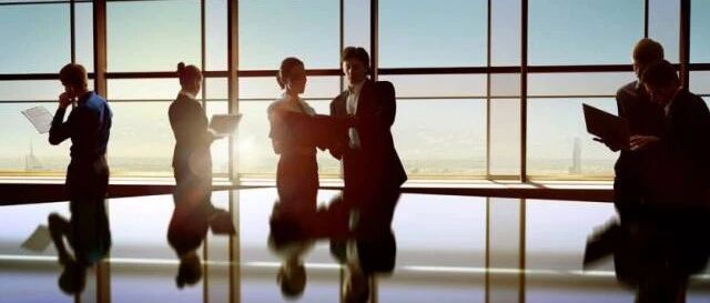 干事业不是先有钱，而是先有胆！句句经典！