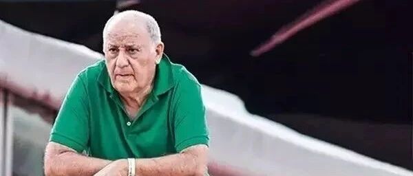 30岁打杂，如今身价4468亿！3个马云都不如他有钱！