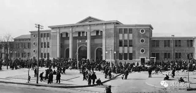 (火车站旧照片)郑州是一座"被火车拉来的城市".