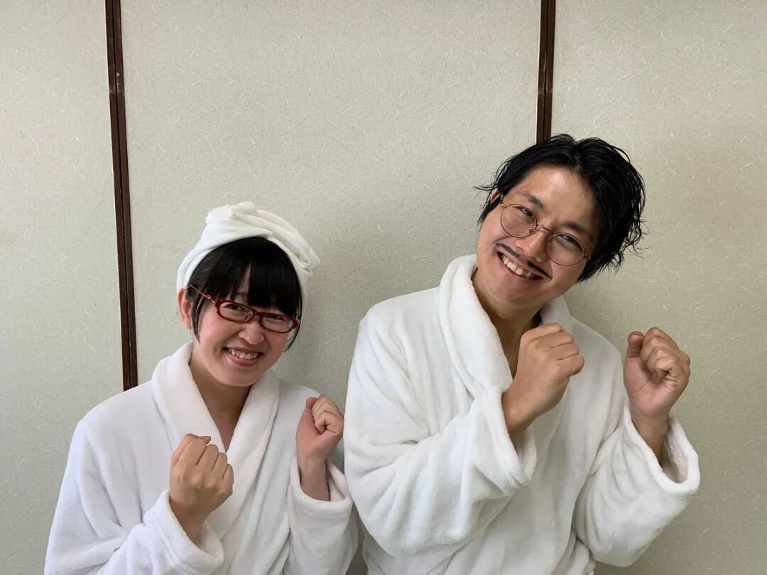 包揽家务，gps监视，裸体下跪，日本女爱豆为人妻后性情豹变！丈夫居然还感谢，一个抖s一个抖m…（组图） - 34