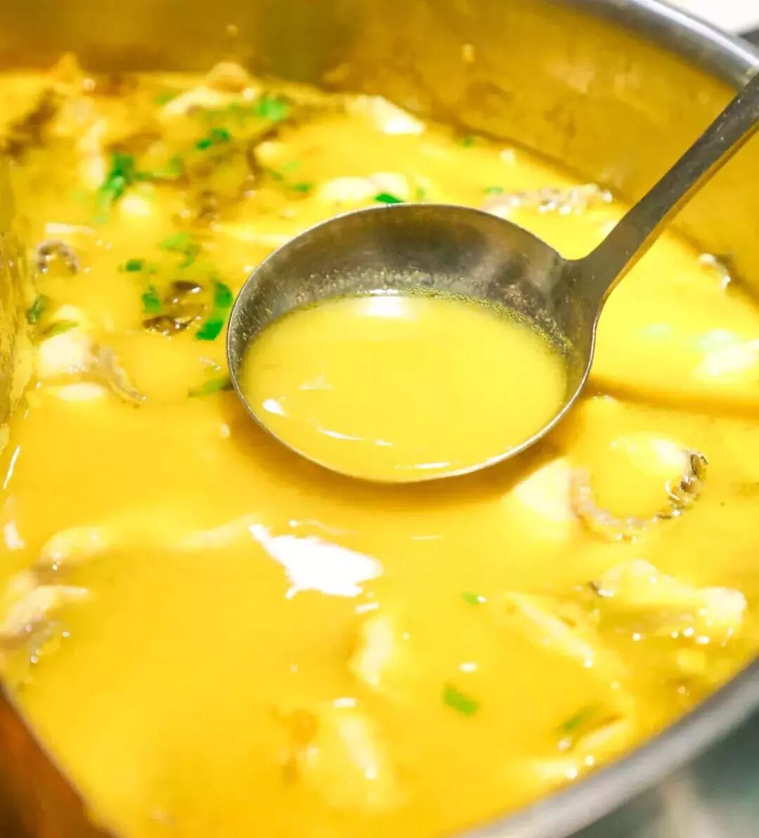 严厨老坛酸菜鱼官网