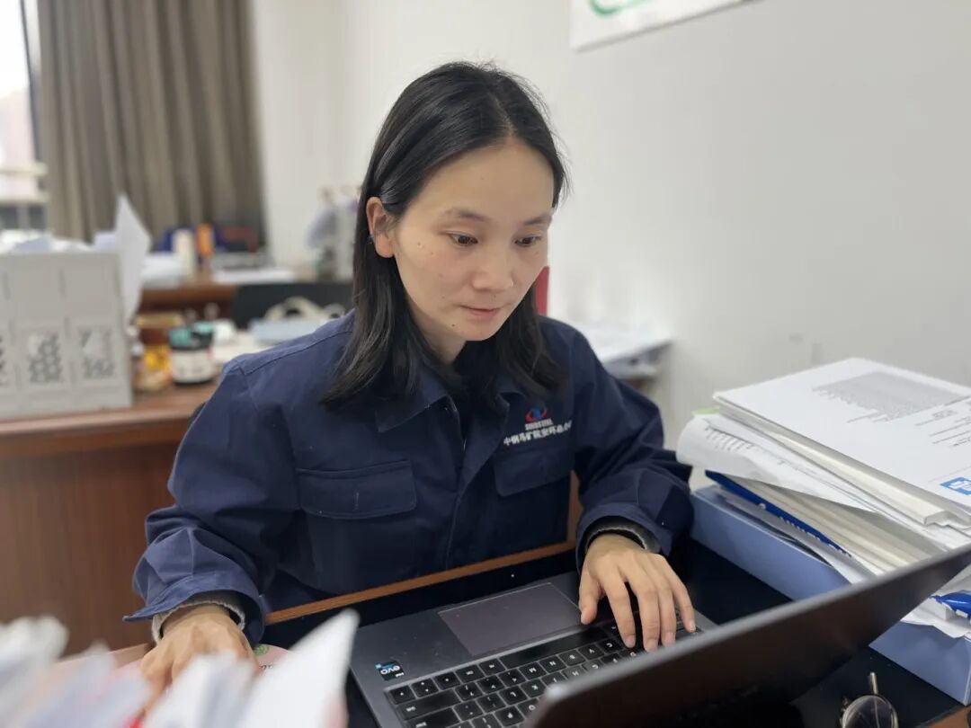 _（五一策划）环保管家徐彩平(分离图)微(19404115)-20260503135332.jpg