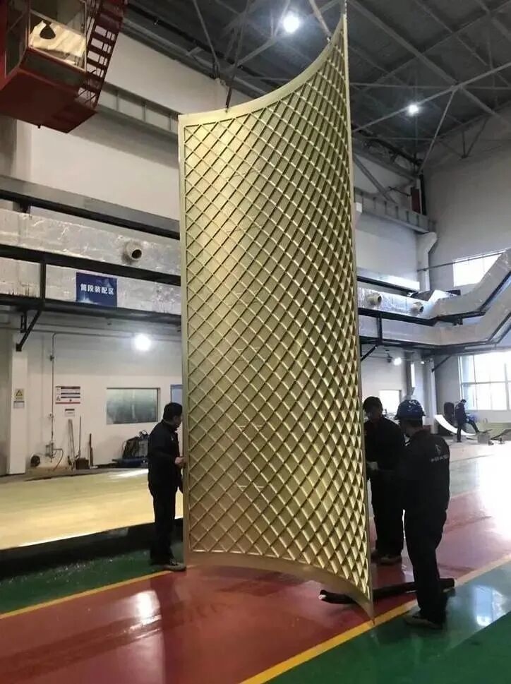 首個問世！我國突破長壁板精密彎曲成形、長筒段裝配及焊接等多項關鍵技術的圖3