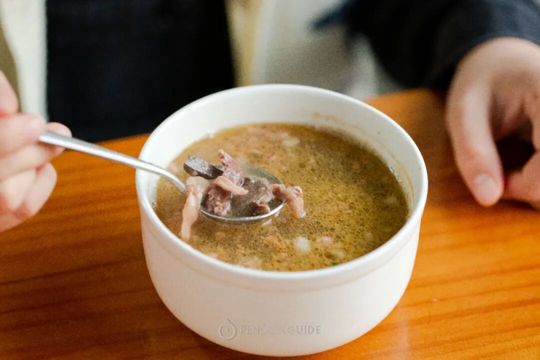 ���Ա����Ե����ɹţ��ں�һ����������㱩����