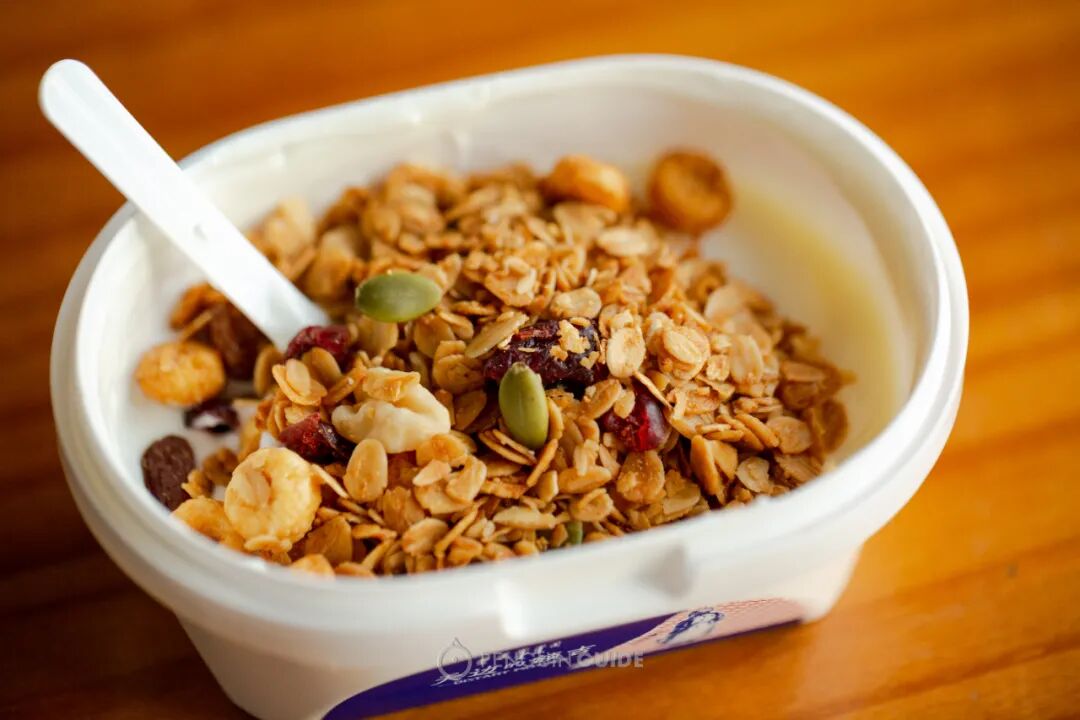 ���Ա����Ե����ɹţ��ں�һ����������㱩����