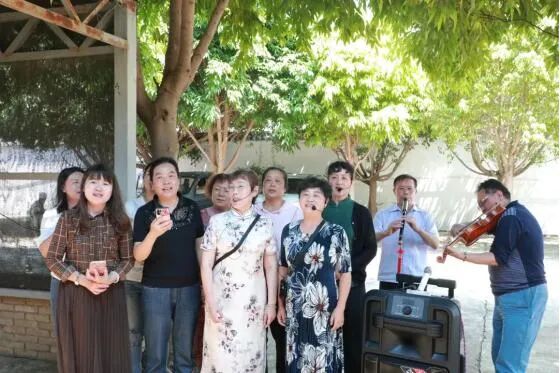 重阳节老干部活动方案_红河州老年节慰问老干部_红河州重阳节敬老活动