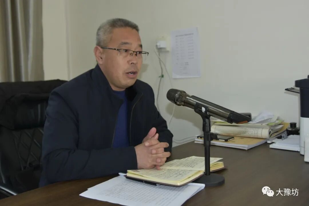 最后,淮阳中学校长助理,初中部负责人刘喜典作总结讲话,他分别讲述了