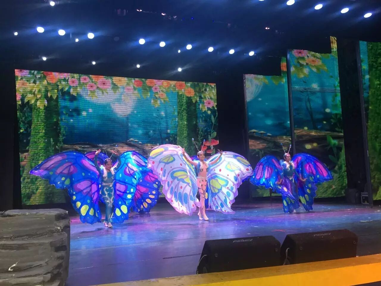 本次张潇予的参赛作品是傣族舞《花儿》，也让观众们印象深刻。