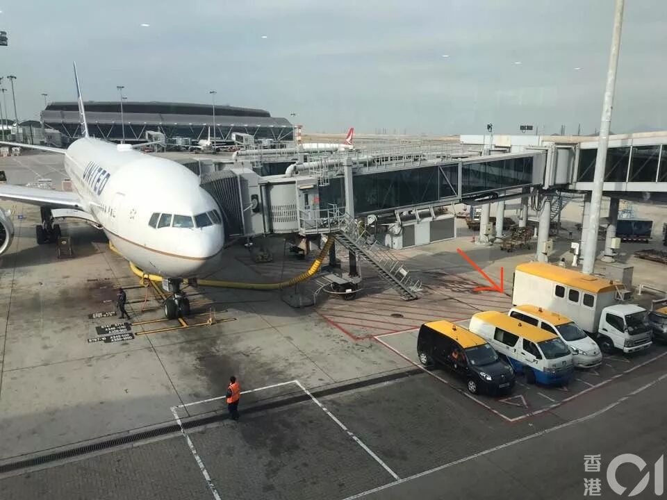 2分钟抢1300万！香港闹市突发持枪抢劫（视频/图） - 41