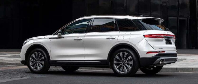 35岁前开上就成功，入门245马力，比宝马漂亮，那叫一个值